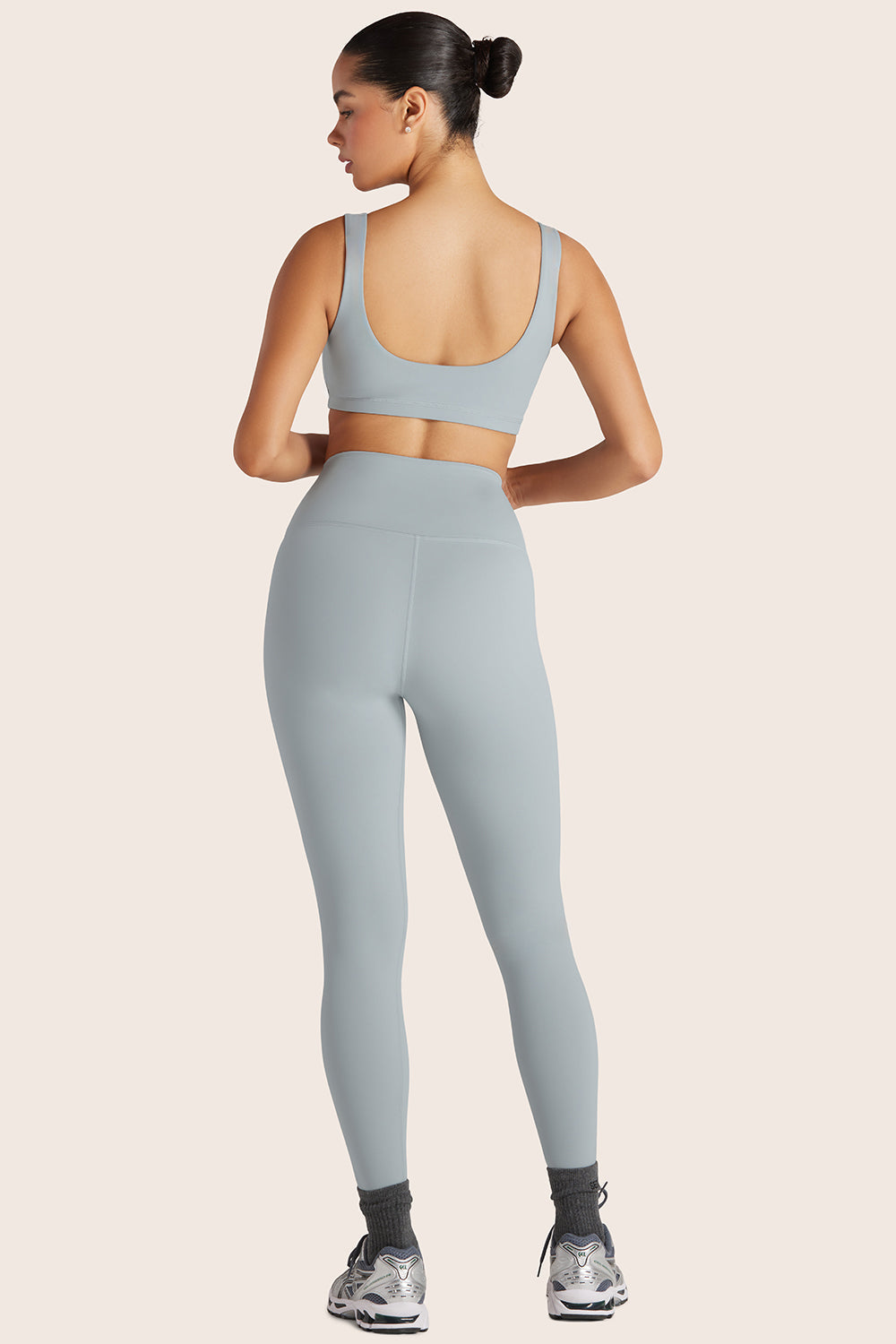 Sportliche High-Rise-Leggings – Platin