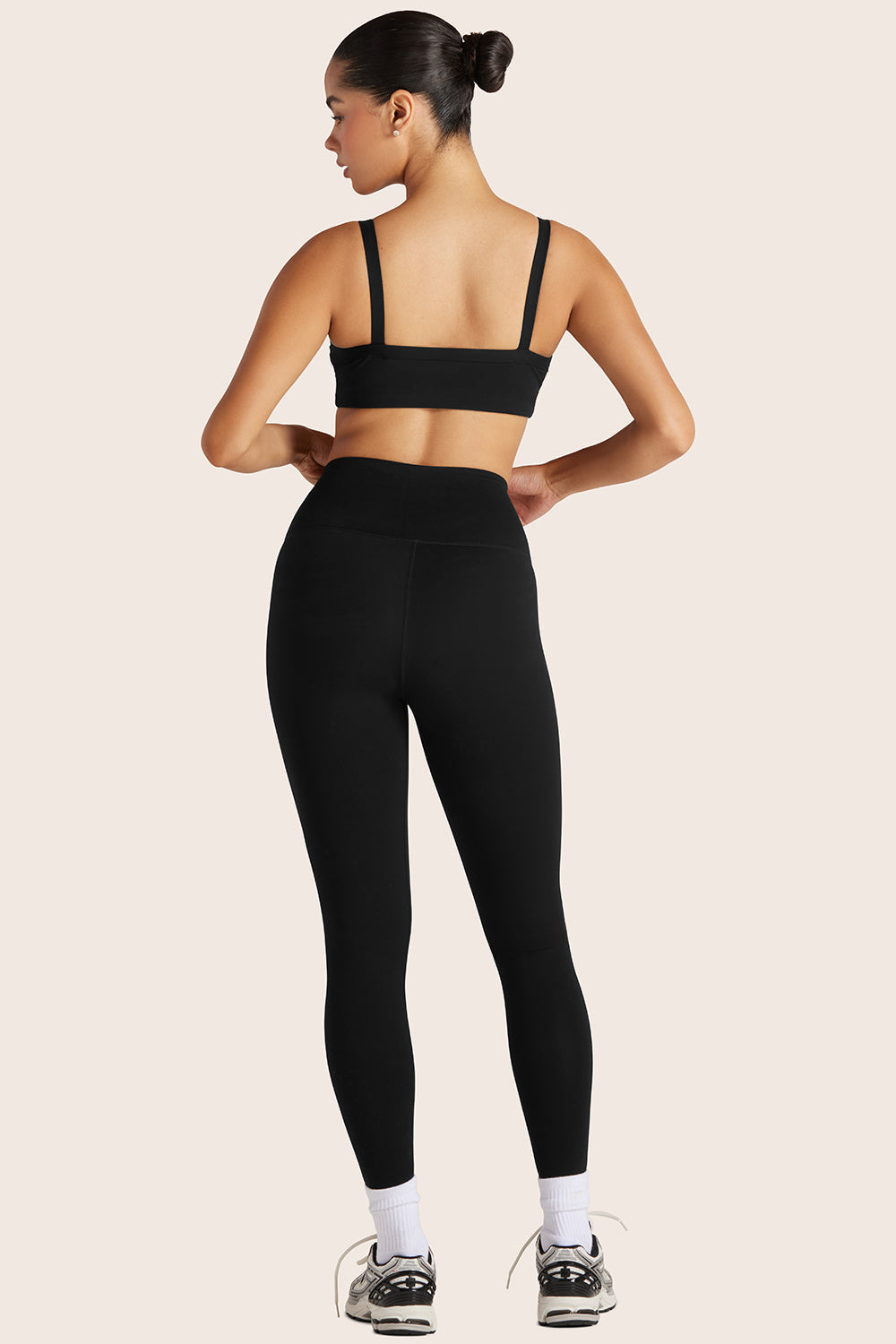 Sportliche High-Rise-Leggings – Onyx